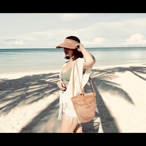 Meet your Posher, Daphne